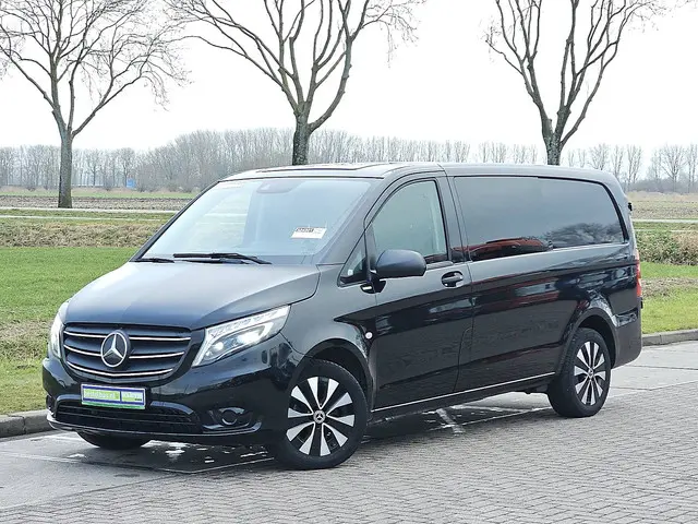 Mercedes-Benz Vito 114 2022 Diesel 2