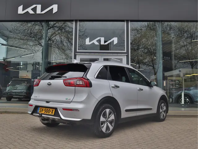 Kia Niro 1.6 GDi Hybrid Edition 2018 Hybride Benzine 4