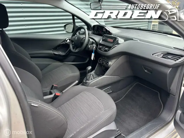 Peugeot 208 1.0 PureTech Access 2015 Benzine 20