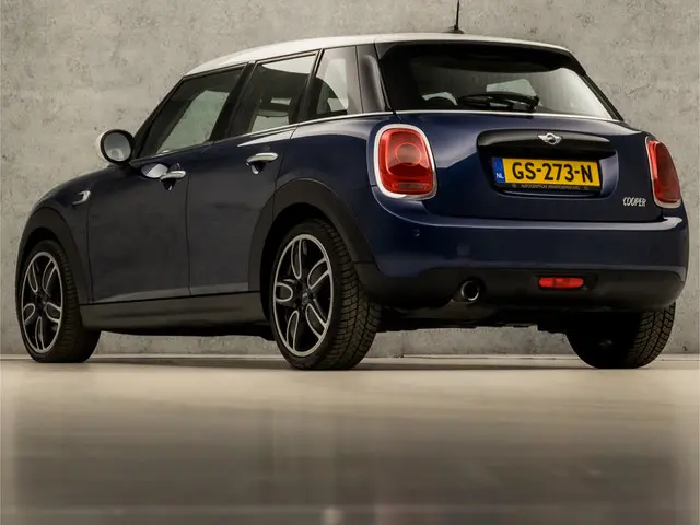 MINI Cooper 3
