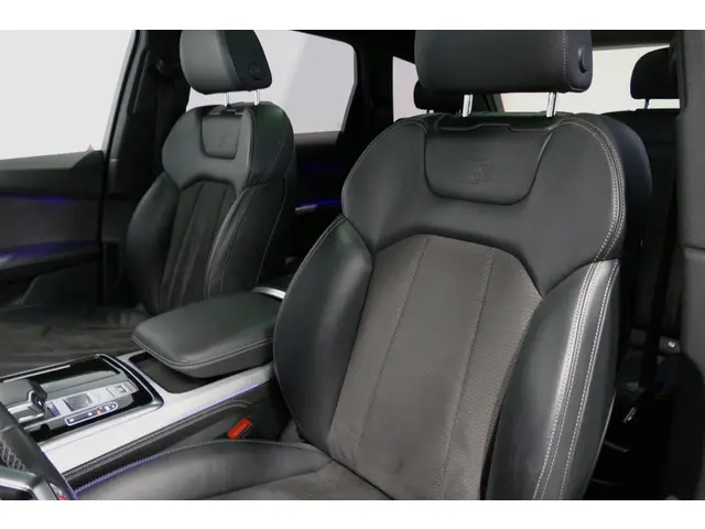 Audi Q7 55 TFSI e quattro Pro Line 2021 Hybride Benzine 7