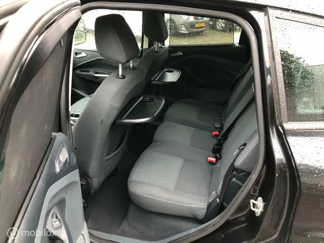 Ford C-MAX 1.0 Titanium 2013 Benzine 14