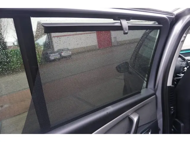 Citroën Grand C4 Picasso 1.6 e-THP Shine 2018 Benzine 22