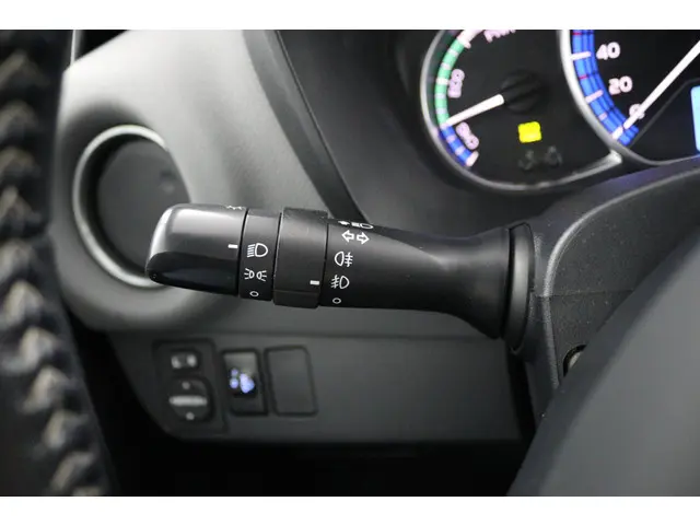 Toyota Yaris 1.5 Hybrid Lease 2015 Hybride Benzine 30