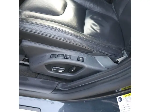 Volvo S60 2.0 T5 Momentum 2013 Benzine 13
