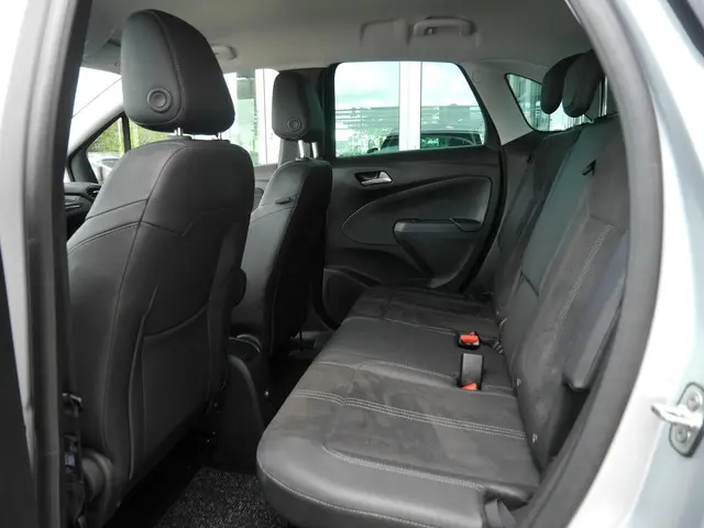 Opel Crossland 1.2 Turbo Ultimate Level 4 2024 Benzine 11