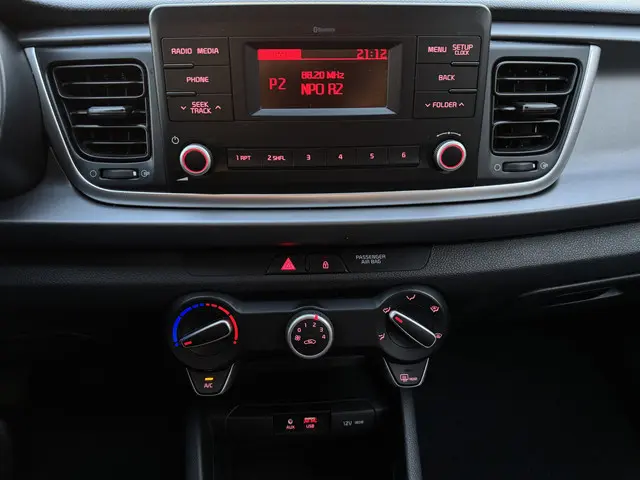Kia Rio 1.2 ComfortPlusLine 2019 Benzine 12