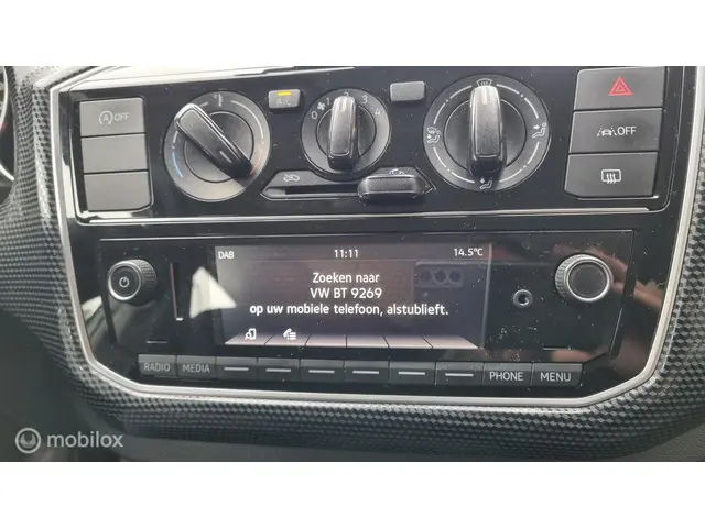 Volkswagen up! 1.0 5drs 2020 Benzine 19