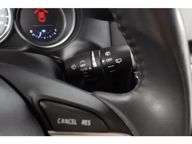 Mazda CX-5 2.5 192pk AWD Automaat GT-M 2016 Benzine 24