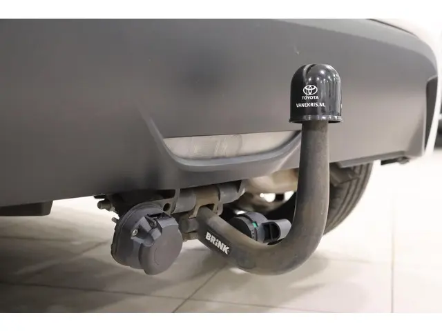 Toyota Yaris 1.5 Hybrid Dynamic, 2022 Hybride Benzine 33