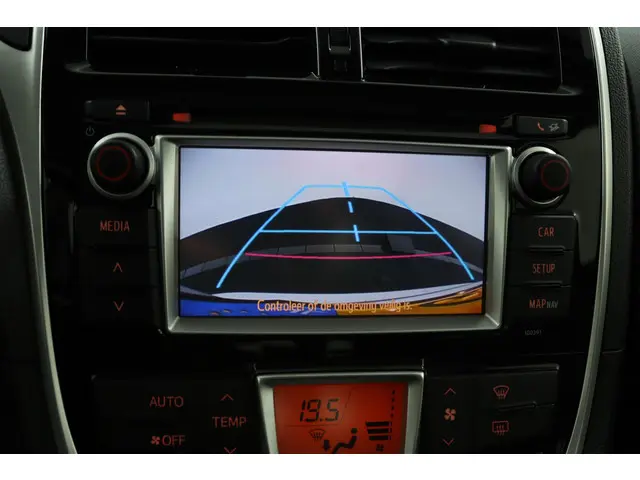 Toyota Verso-S 1.3 VVT-i Trend 2015 Benzine 9