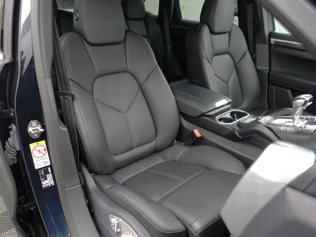 Porsche Cayenne 3.0 S E-Hybrid 2015 Hybride Benzine 31