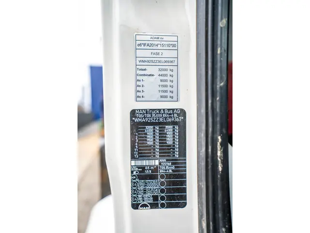 MAN TGS 35.440 BL - PK 33002/4xhydr. 2014 Diesel 24