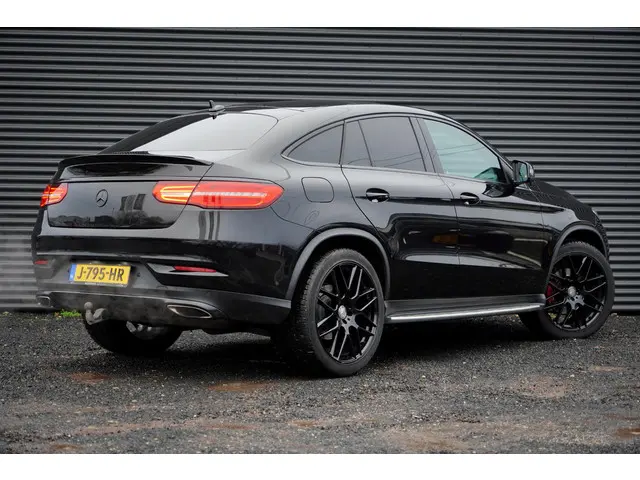 Mercedes-Benz GLE Coupé 400 4MATIC 2017 Benzine 4