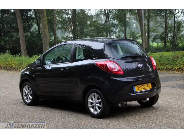 Ford Ka 1.2 Style start/stop 2014 Benzine 2