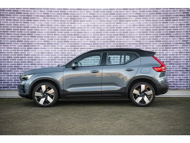 Volvo XC40 Recharge Plus 70 kWh 2022 Elektrisch 4