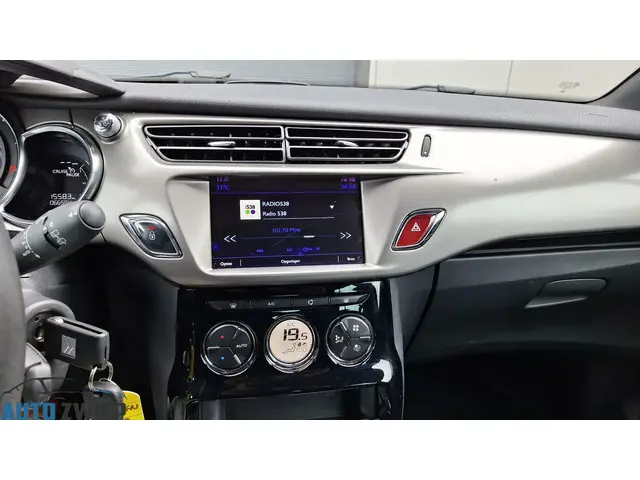 DS DS 3 1.2 PureTech So Chic 2017 Benzine 8