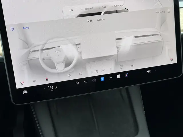 Tesla Model Y Aut. Range Plus 2022 Elektrisch 26