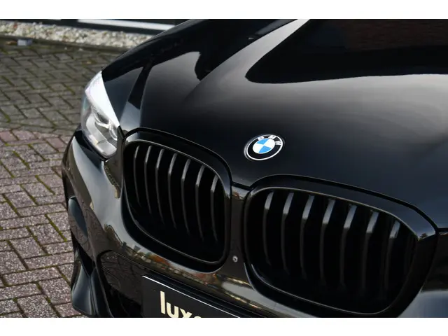 BMW X3 xDrive30i M-Sport 2018 Benzine 30