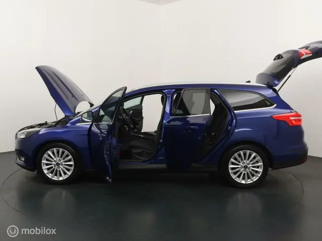Ford Focus Wagon 1.0 Titanium 2016 Benzine 18