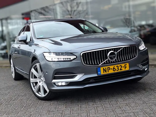 Volvo S90 2.0 T5 Inscription 2017 Benzine 62