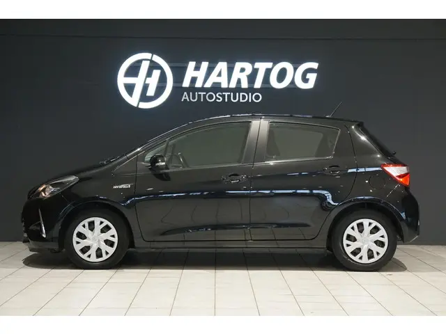 Toyota Yaris 1.5 Hybrid Active 2019 Hybride Benzine 9