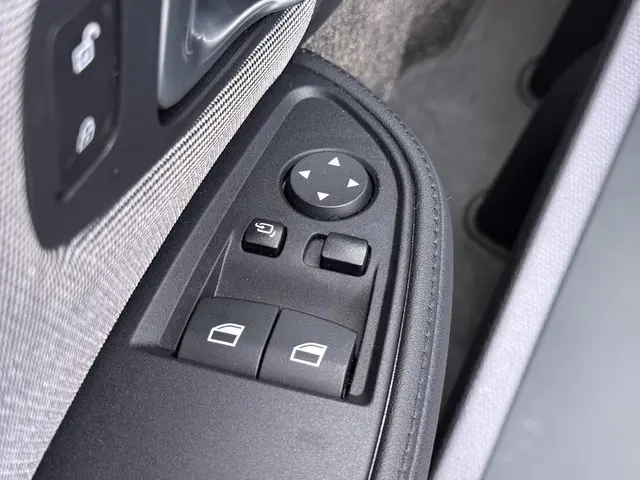 BMW i3 Basis 120Ah 42 kWh 2022 Elektrisch 16