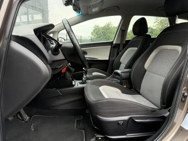 Kia cee'd Sportswagon 1.6 GDI BusinessLine 2015 Benzine 8