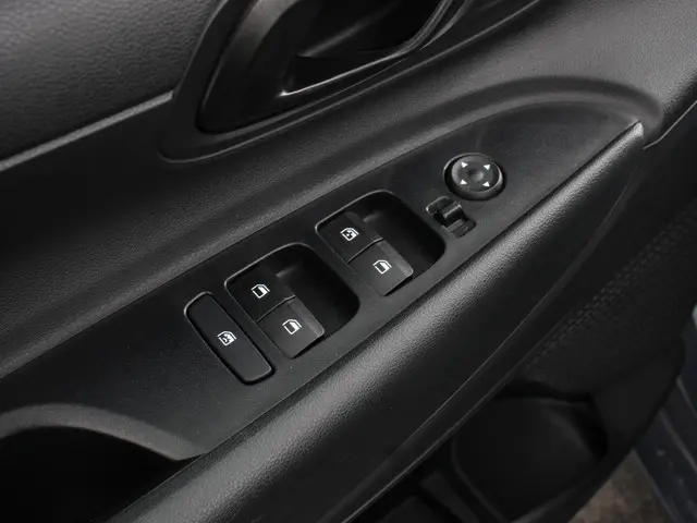 Hyundai i20 1.0 T-GDI Advanced 2024 Benzine 11