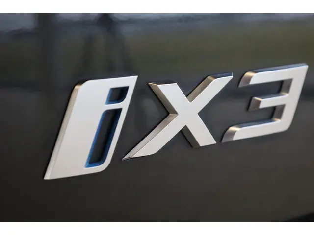 BMW iX3 Executive 80 kWh 2023 Elektrisch 27