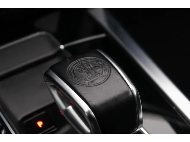 Mercedes-Benz E-Klasse Estate AMG 63 4MATIC 2014 Benzine 21