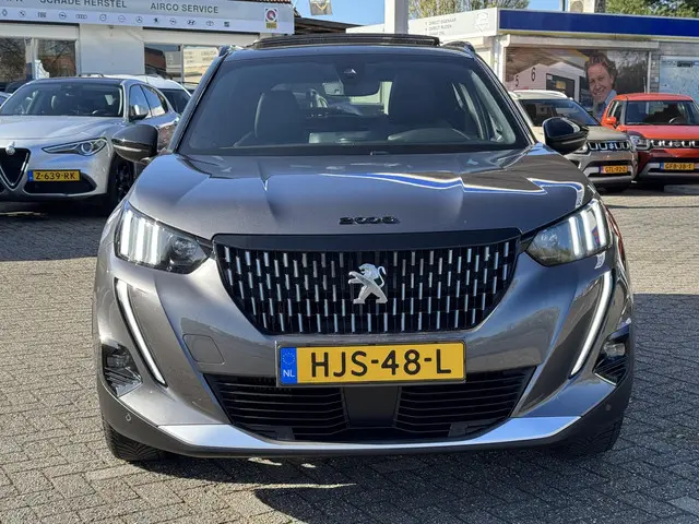 Peugeot 2008 1.2 PureTech GT-Line 2020 Benzine 10