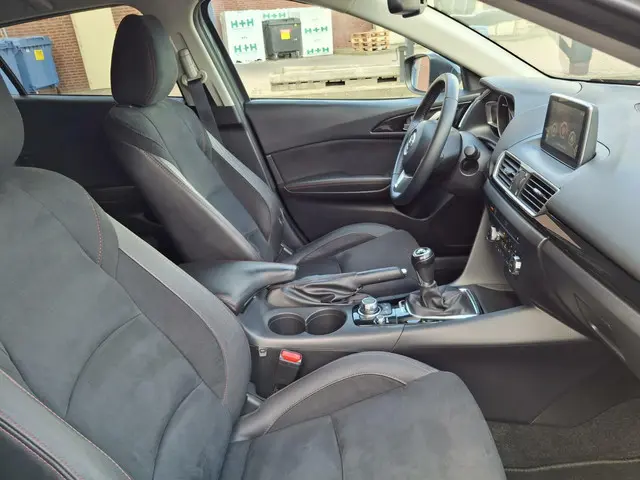 Mazda 3 2.0 GT-M 2016 Benzine 15