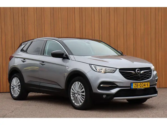 Opel Grandland X 2
