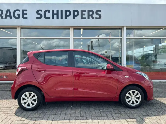 Hyundai i10 1.0i Comfort 2018 Benzine 10