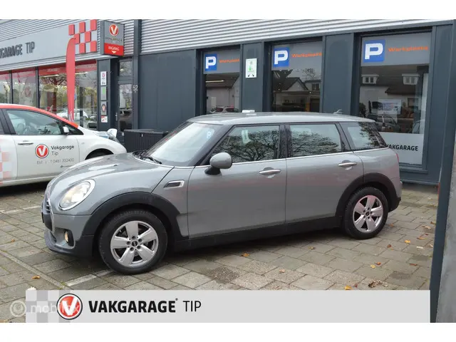 MINI Clubman 1.5 One Business 2017 Benzine 7