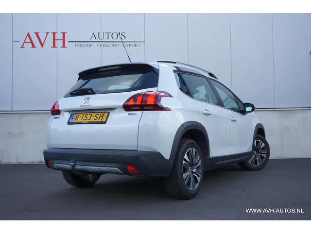 Peugeot 2008 1.2 PureTech GT-line 2017 Benzine 3