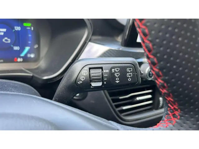 Ford Kuga 2.5 PHEV ST-Line 2023 Hybride Benzine 11