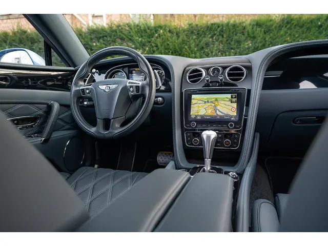 Bentley Flying Spur 4.0 V8 2016 Benzine 15