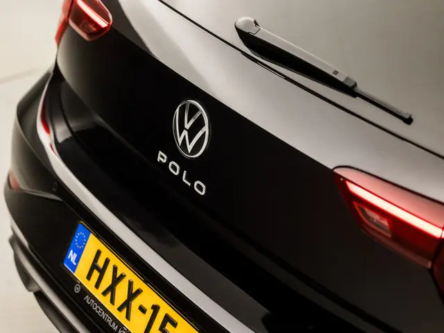 Volkswagen Polo 1.0 TSI Sportline 2023 Benzine 29