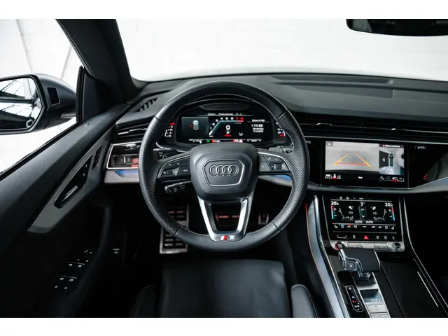 Audi SQ8 4.0 TFSI SQ8 quattro 2021 Benzine 25