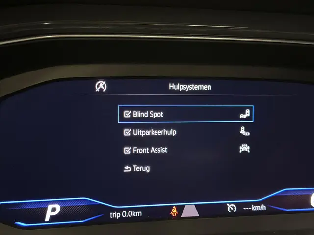 Volkswagen T-Roc 2.0 TSI 4Motion|PANO|BOMVOL 2018 Benzine 15