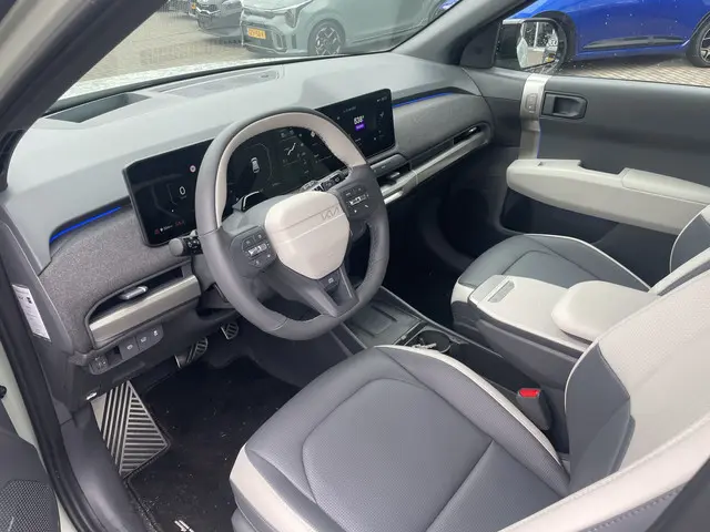 Kia EV3 GT-PlusLine 81.4 kWh 2025 Elektrisch 6