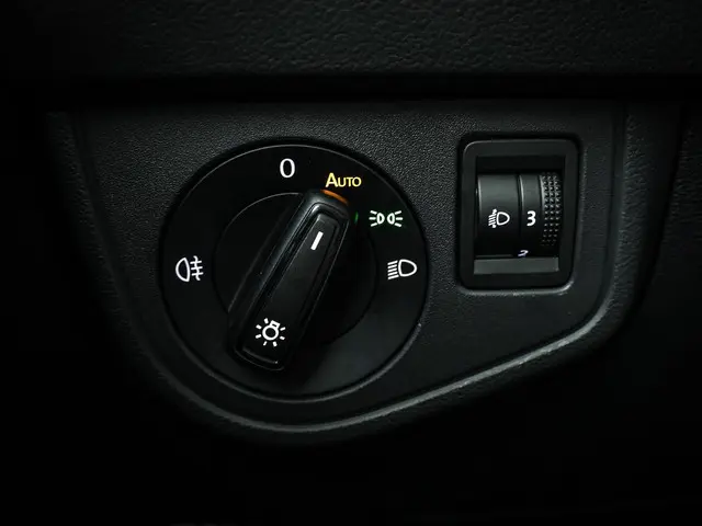 Volkswagen Polo 1.0 TSI 95pk Life Business 2022 Benzine 19