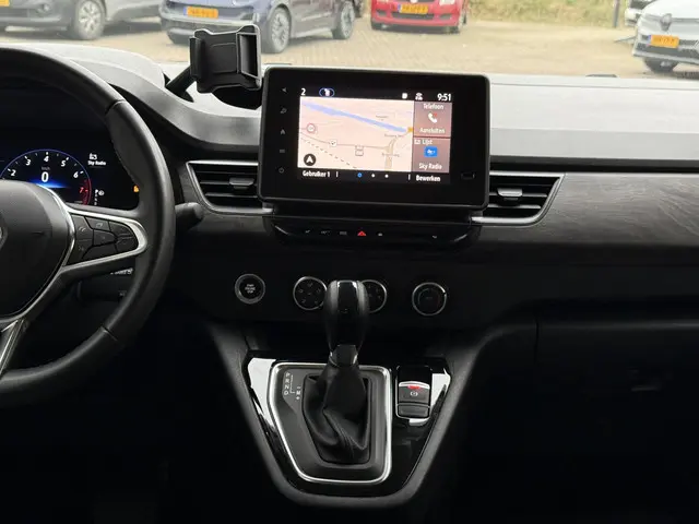 Renault Kangoo 1.3 TCe Techno 2023 Benzine 24