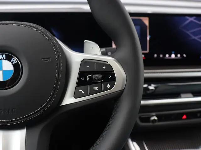 BMW X7 xDrive40i 2025 Benzine 27