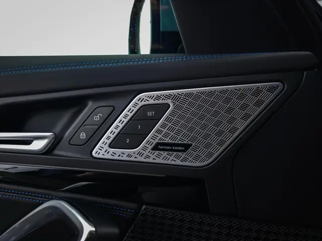 BMW X1 xDrive30e M Sport 2024 Hybride Benzine 11