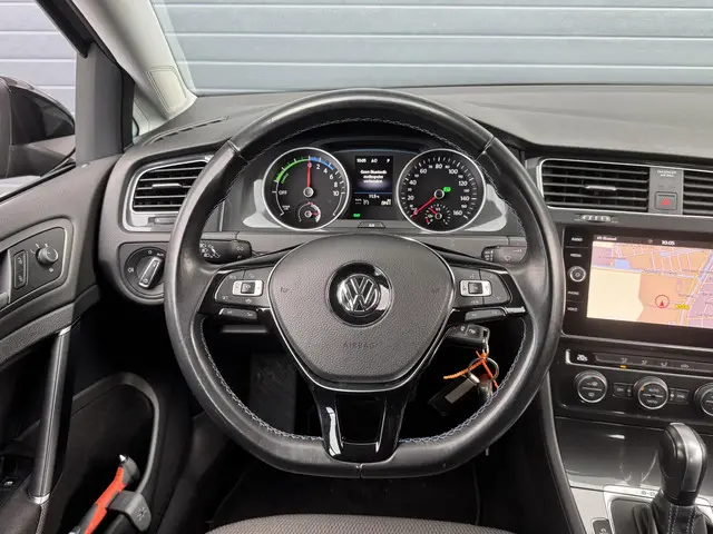 Volkswagen e-Golf E-DITION 2020 Elektrisch 5