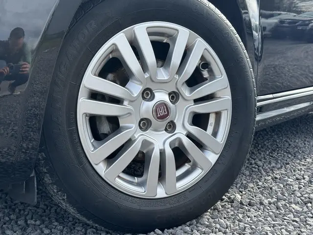 Fiat Punto Evo 0.9 TwinAir Pop 2014 Benzine 24