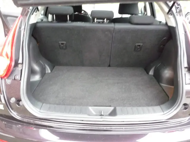 Nissan Juke 1.6 Business Edition 2013 Benzine 22